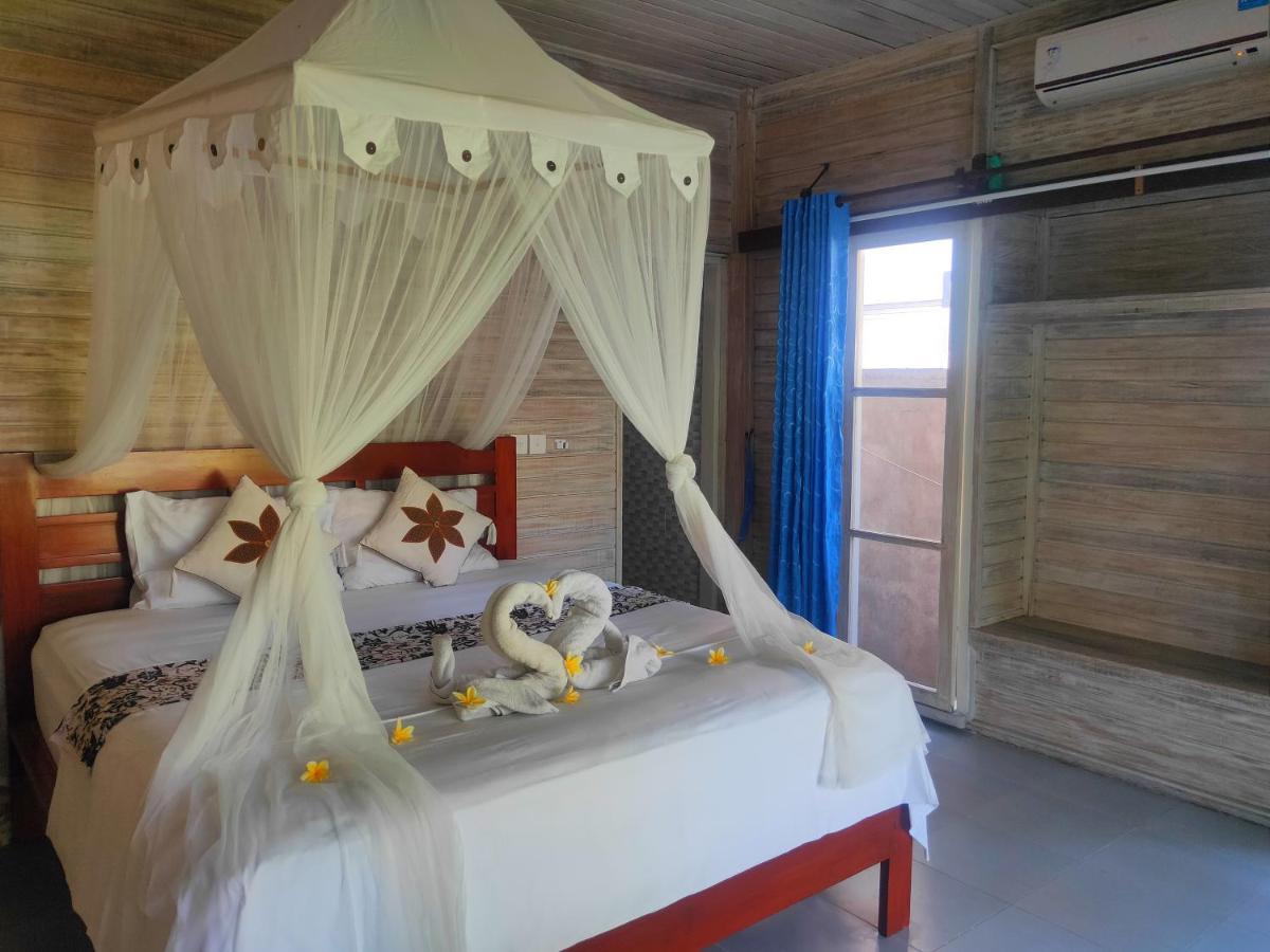 Vista Huts Lembongan Hotel Nusa Lembongan  Ngoại thất bức ảnh