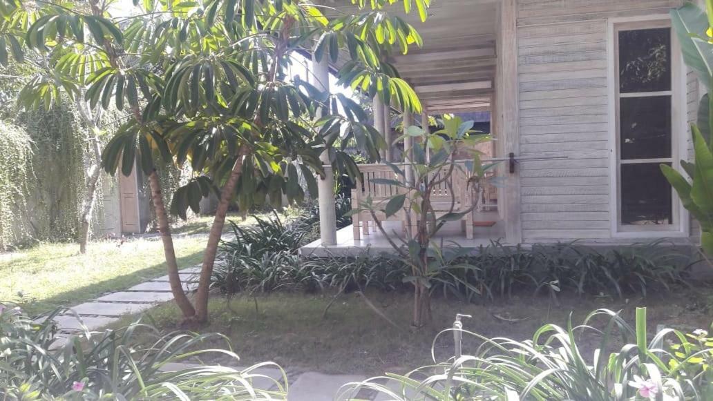 Vista Huts Lembongan Hotel Nusa Lembongan  Ngoại thất bức ảnh